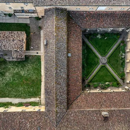 Ostello De L'abbaye De